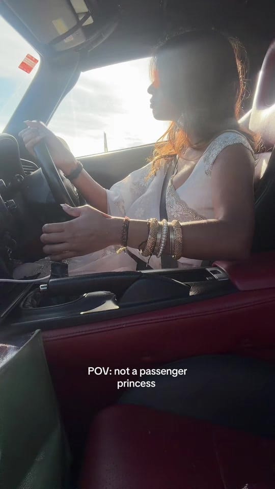 Post 7 by Thxrshikx on TikTok (video)