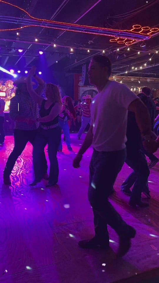 Post 3 by Anna Adams on TikTok (video)