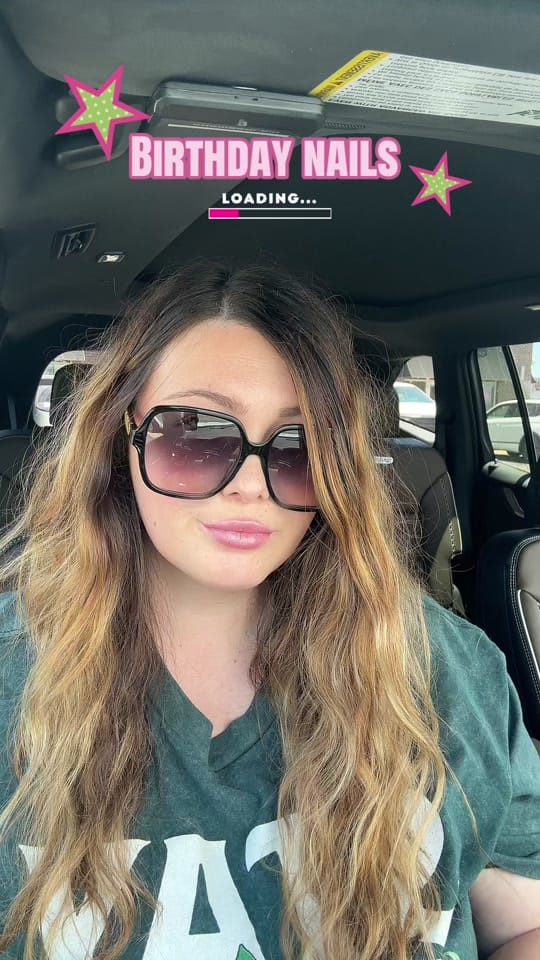 Post 4 by Chelsea Rose 🎀 on TikTok (video)