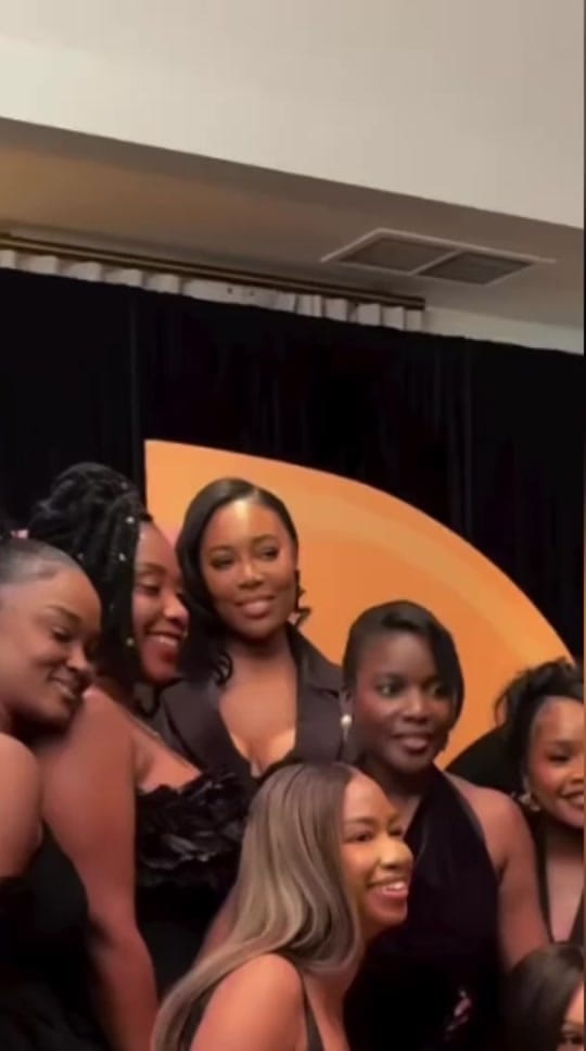 Post 8 by Vee Viccy on TikTok (video)