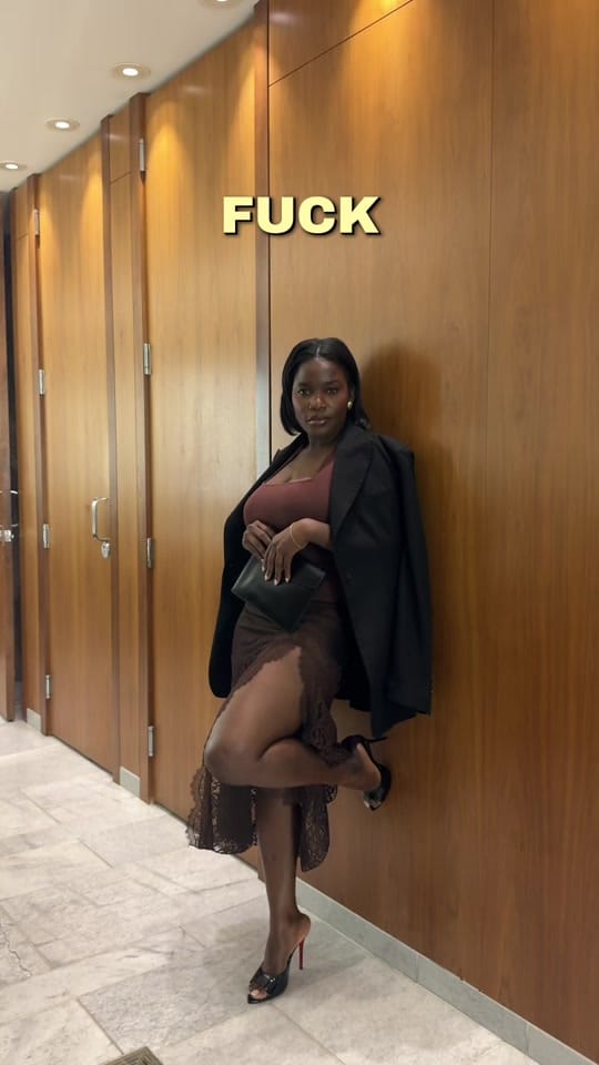 Post 1 by Vee Viccy on TikTok (video)