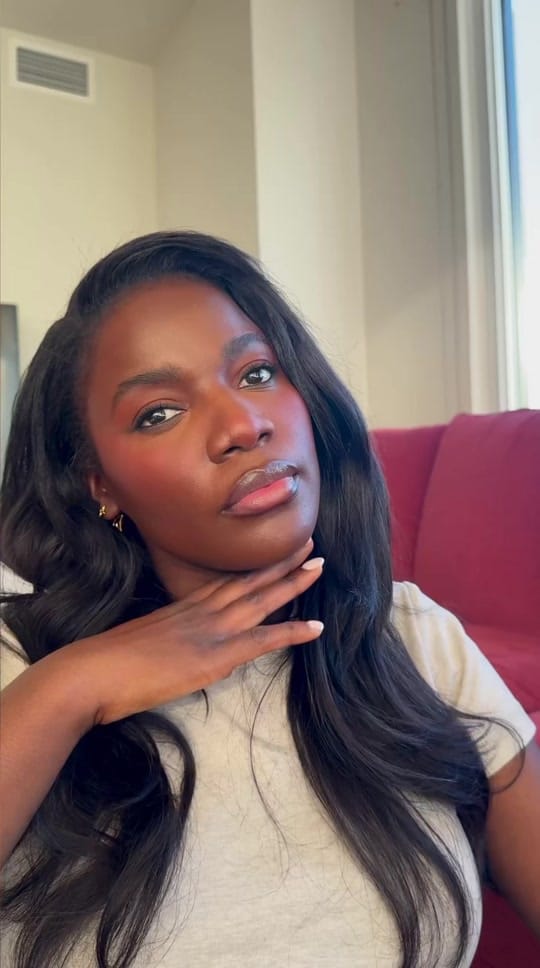 Post 5 by Vee Viccy on TikTok (video)