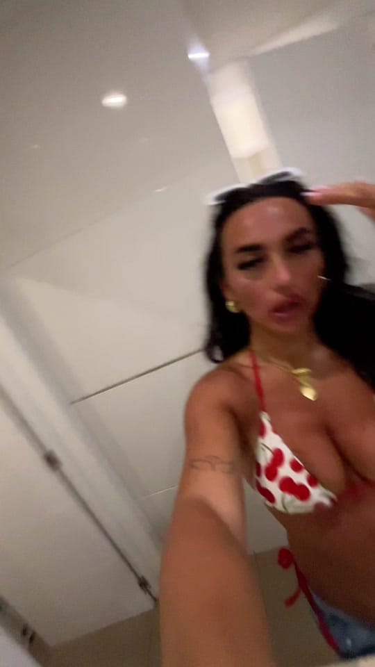 Post 5 by chelseamulleen on TikTok (video)