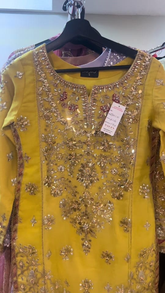 Post 1 by Nagi’s by Naghma on TikTok (video)