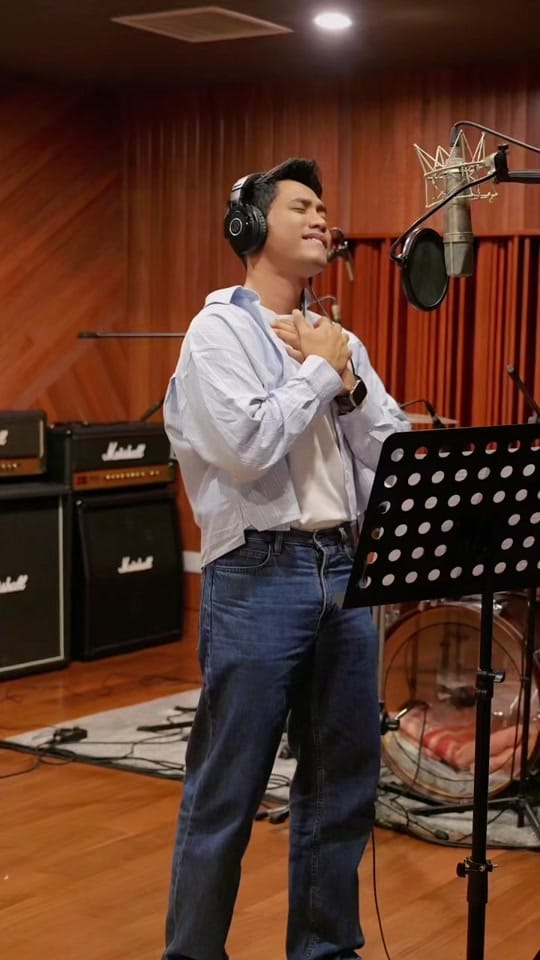 Post 6 by Rusa Music on TikTok (video)