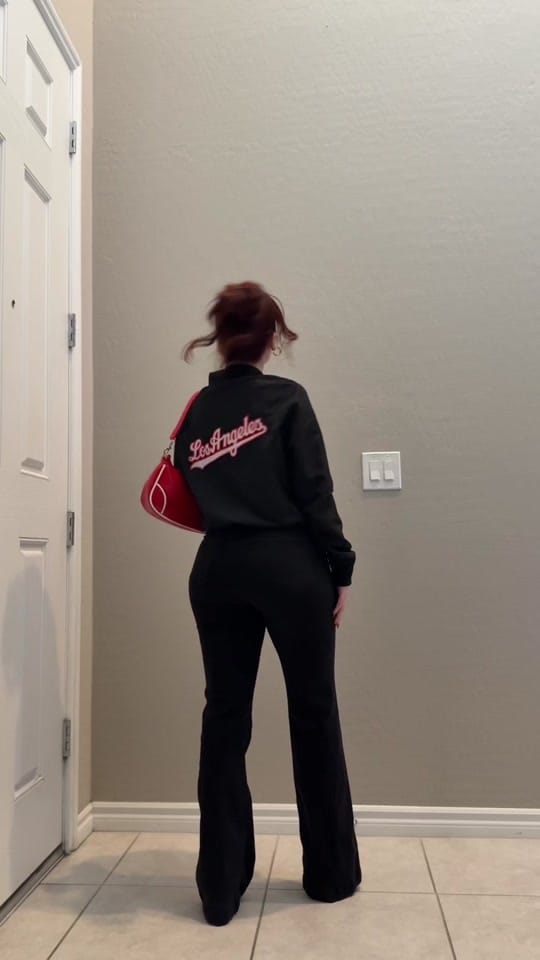 Post 7 by Alexis B. Cast on TikTok (video)