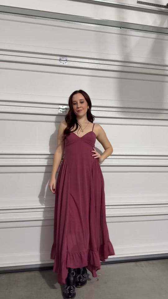 Post 8 by Alexis B. Cast on TikTok (video)