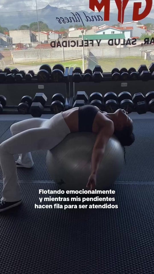 Post 6 by Chilly🪮👩🏾‍🦱 on TikTok (video)