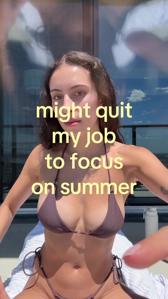 Post 6 by Victoria Correia on TikTok (video)