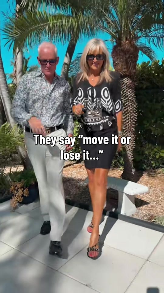 Post 1 by Artizan Fashion on TikTok (video)