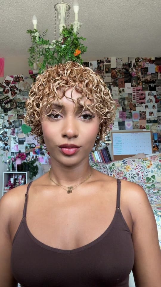 Post 2 by Gone Girl on TikTok (video)