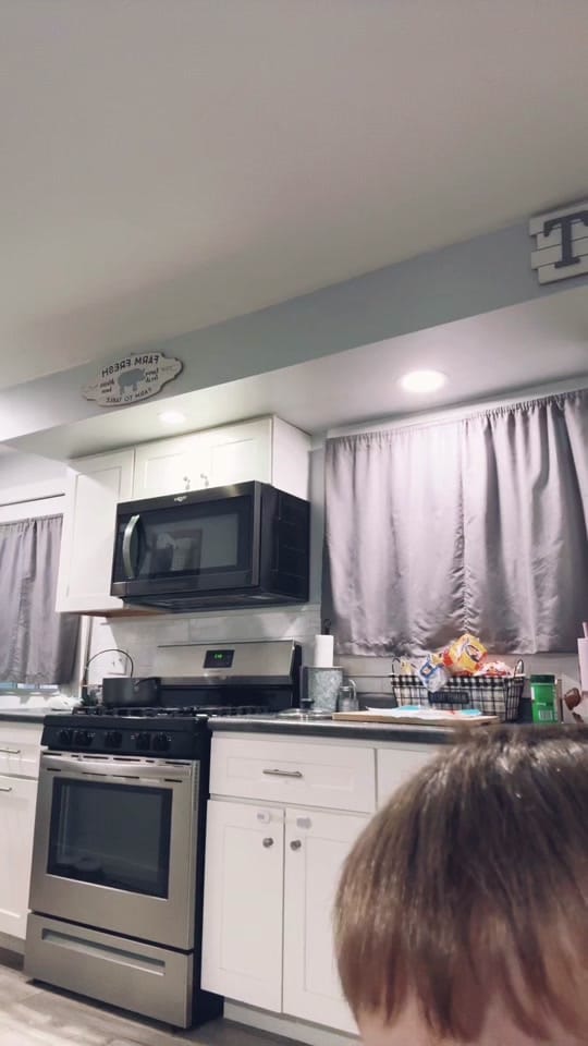 Post 3 by Chelsea Nicole on TikTok (video)
