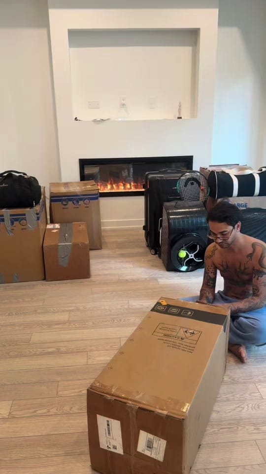 Post 7 by Luccas Correia on TikTok (video)