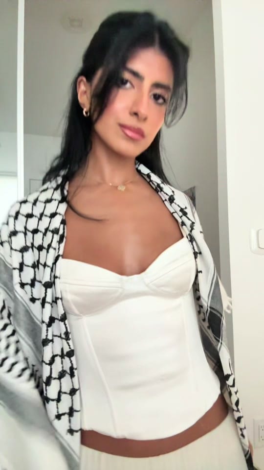 Post 8 by عبير on TikTok (video)