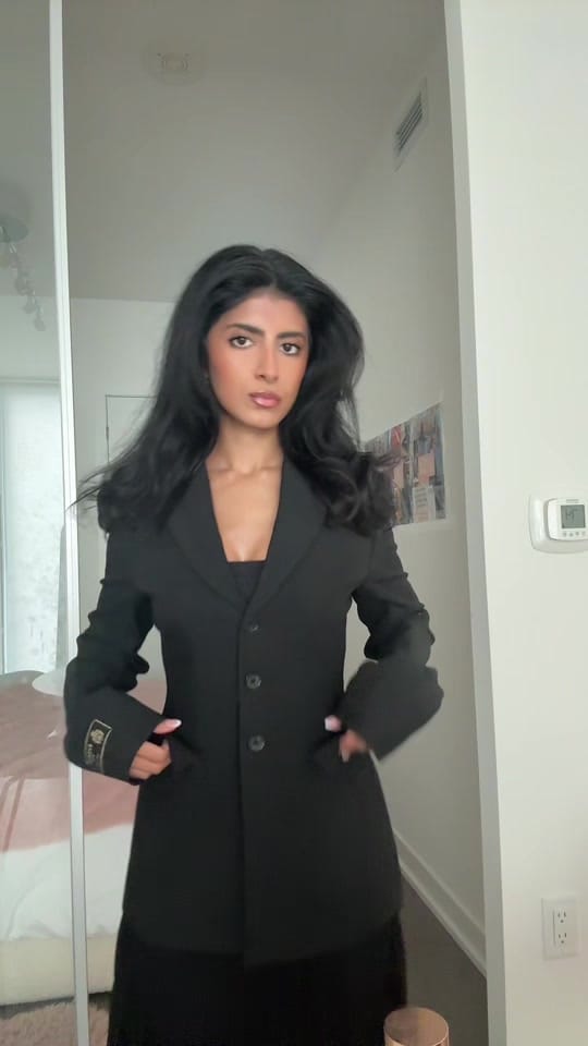 Post 1 by عبير on TikTok (video)
