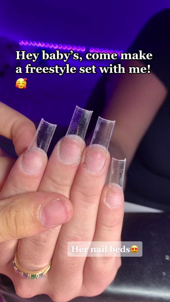 Post 6 by SabineXnails on TikTok (video)