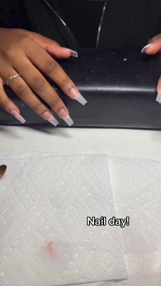 Post 8 by SabineXnails on TikTok (video)