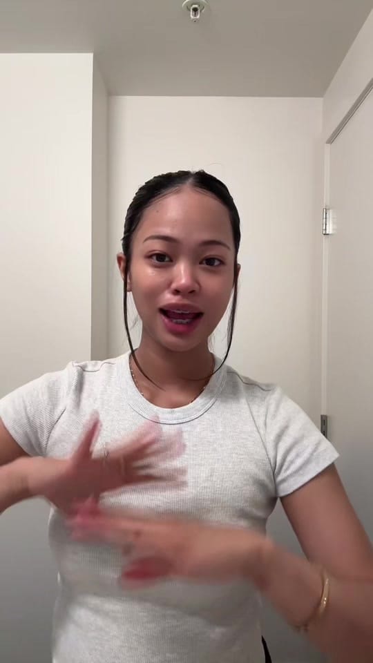 Post 9 by aless🎀 on TikTok (video)