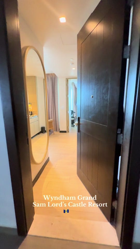 Post 9 by Aishwarya on TikTok (video)