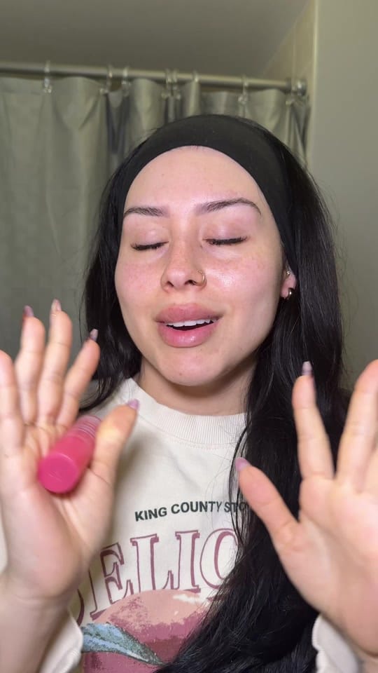 Post 1 by Monica Hernandez on TikTok (video)