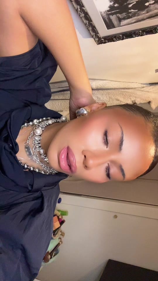 Post 3 by chelsiak on TikTok (video)