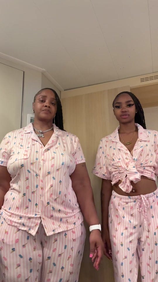 Post 8 by Chicago hairstylist 🎀 on TikTok (video)