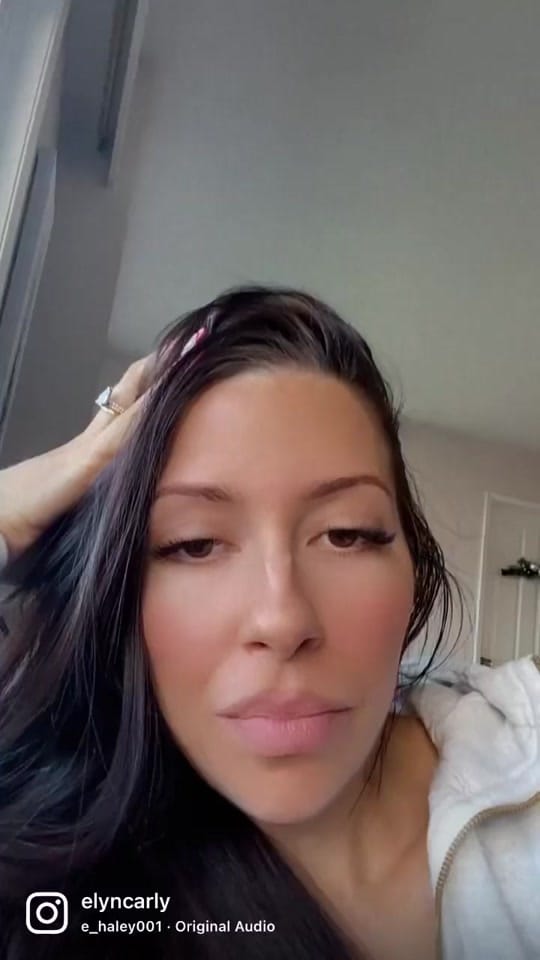 Post 10 by thecarlylately on TikTok (video)