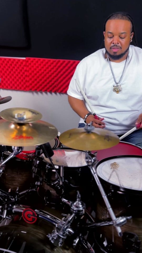Post 1 by Maestro Robinson on TikTok (video)