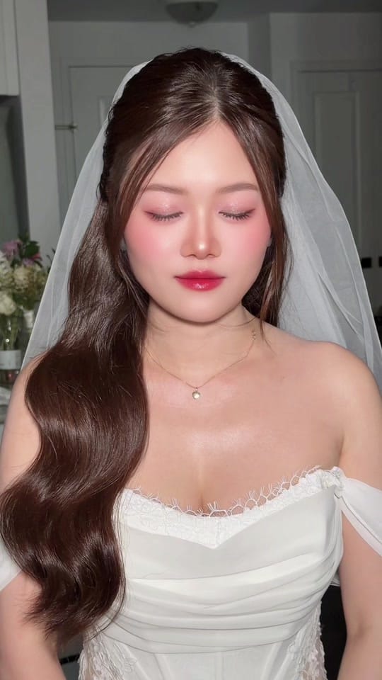 Post 8 by rainiefengmakeup on TikTok (video)
