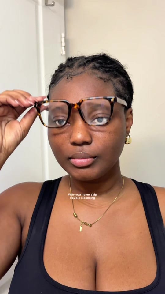 Post 9 by Onyi on TikTok (video)
