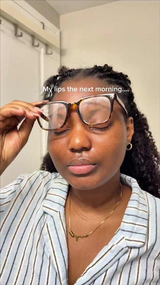 Post 4 by Onyi on TikTok (video)
