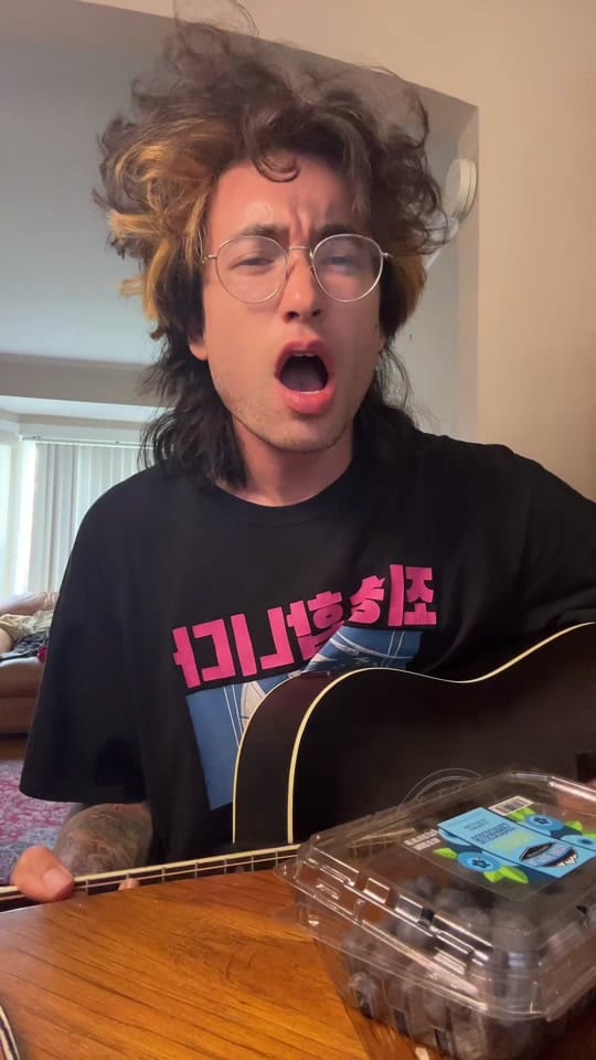 Post 5 by jackson🖤falls on TikTok (video)