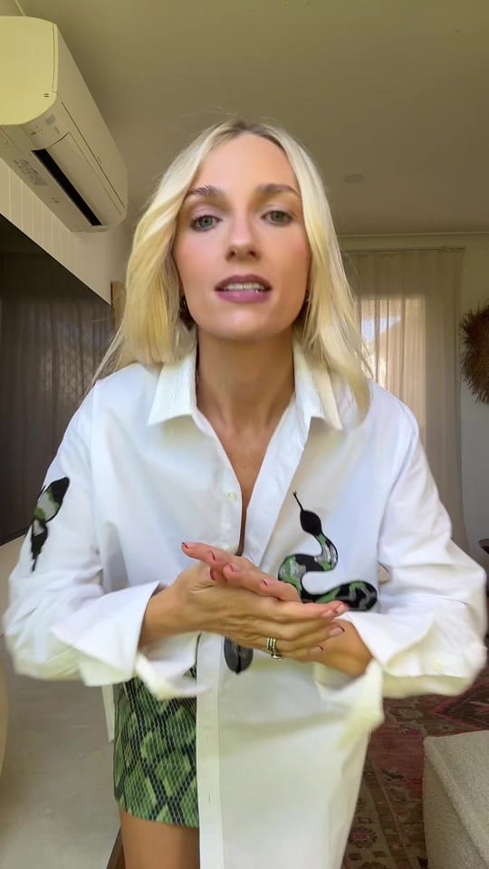 Post 4 by Chelsea Buckley on TikTok (video)