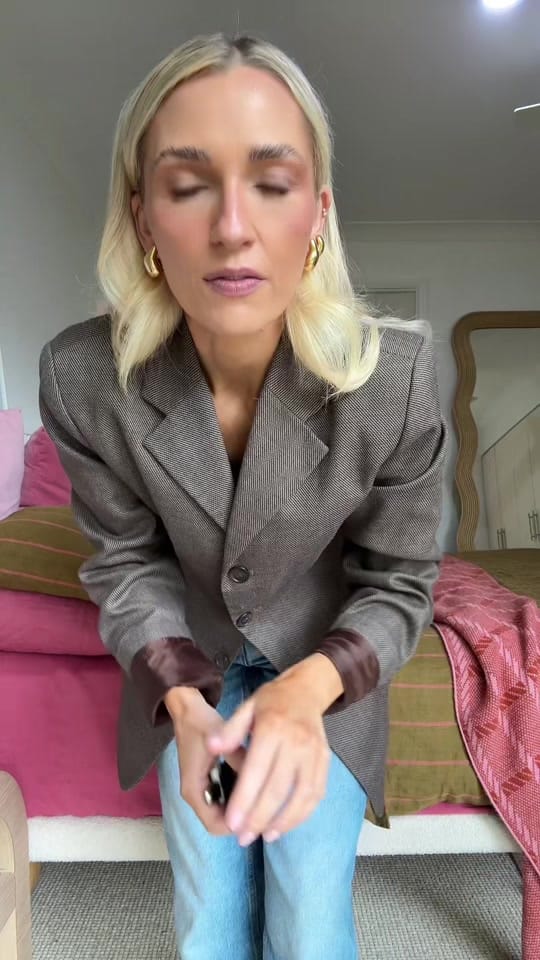 Post 6 by Chelsea Buckley on TikTok (video)