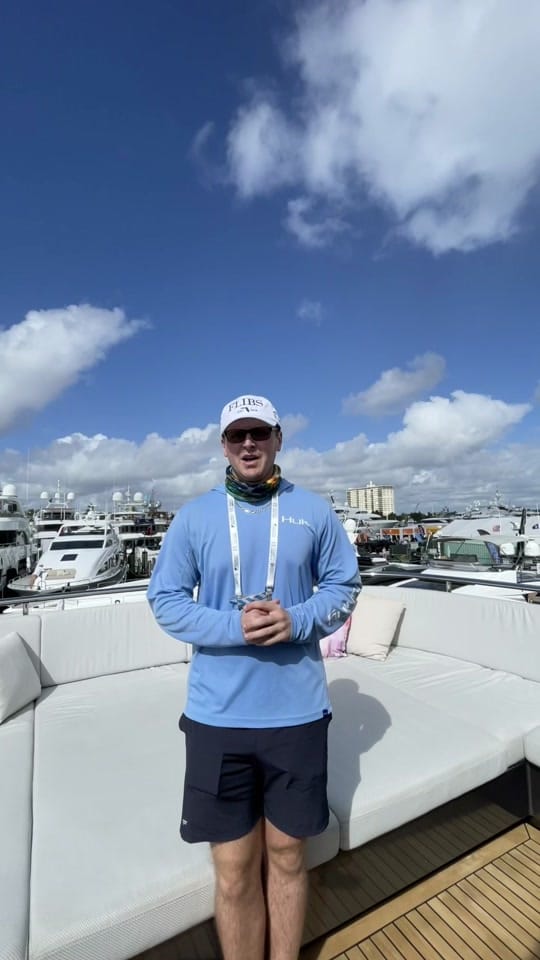 Post 2 by CG on TikTok (video)