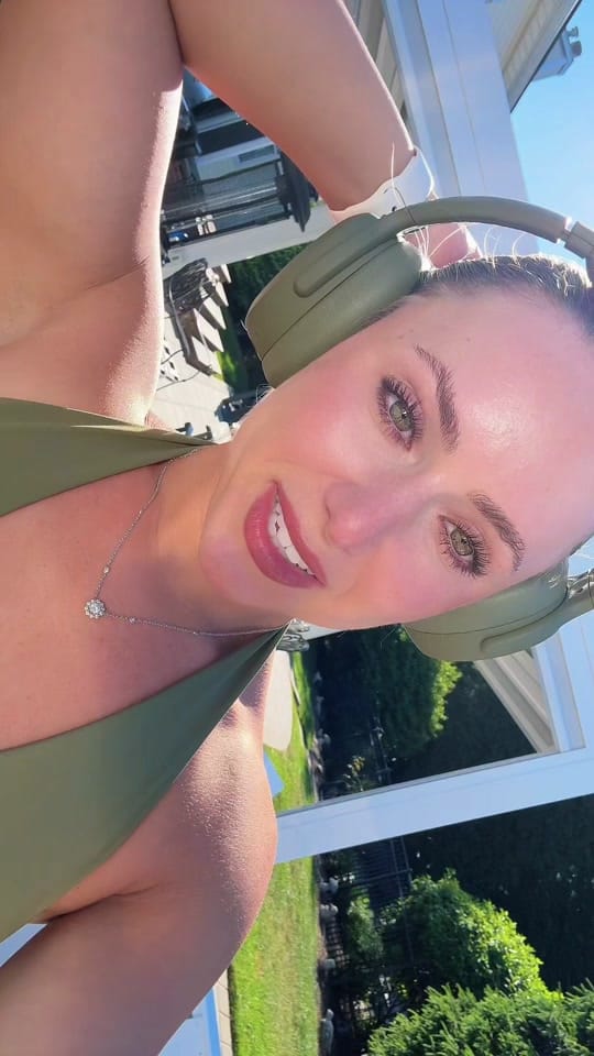 Post 3 by Chels on TikTok (video)
