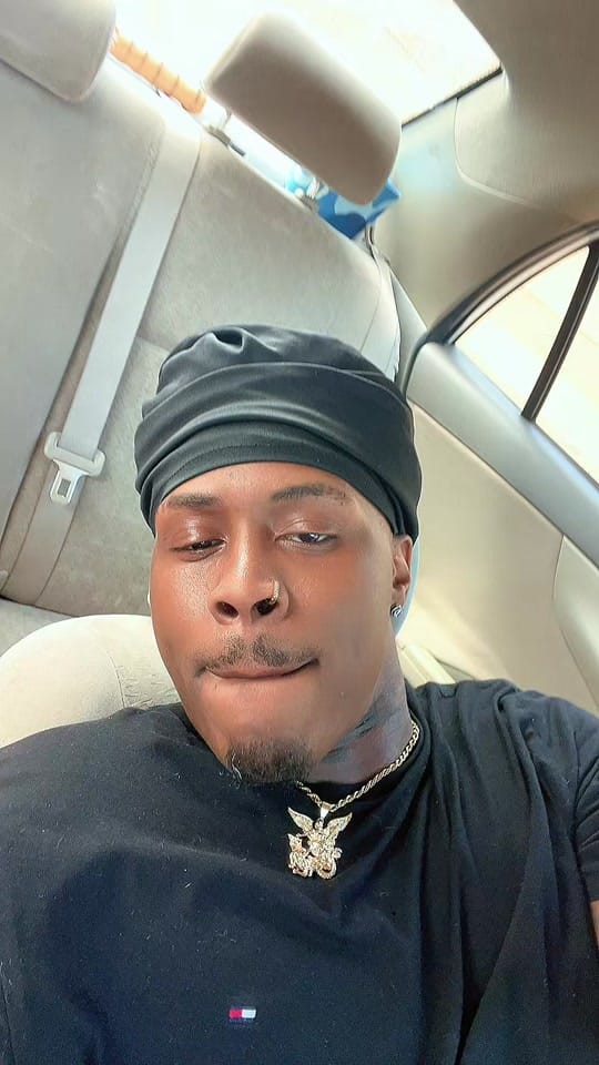Post 2 by Gezz Louis on TikTok (video)