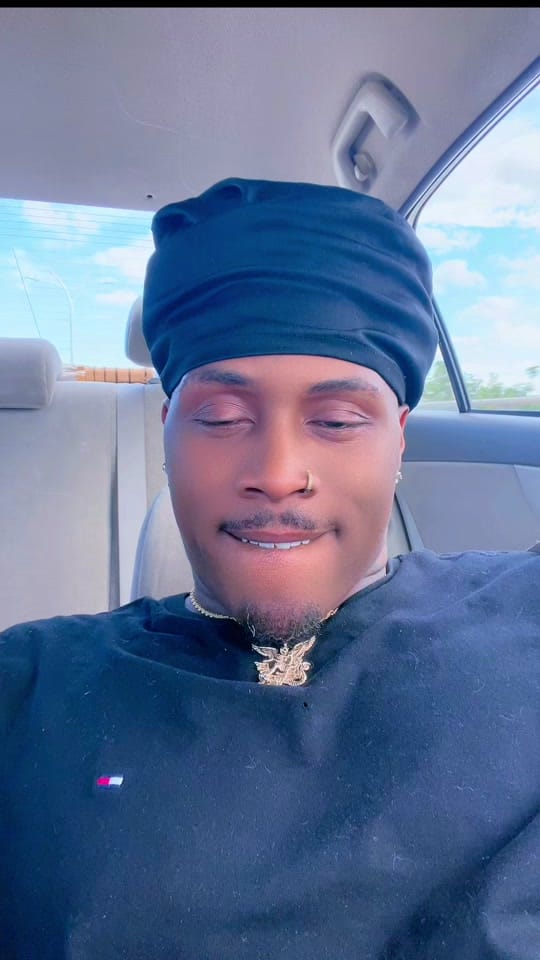 Post 1 by Gezz Louis on TikTok (video)
