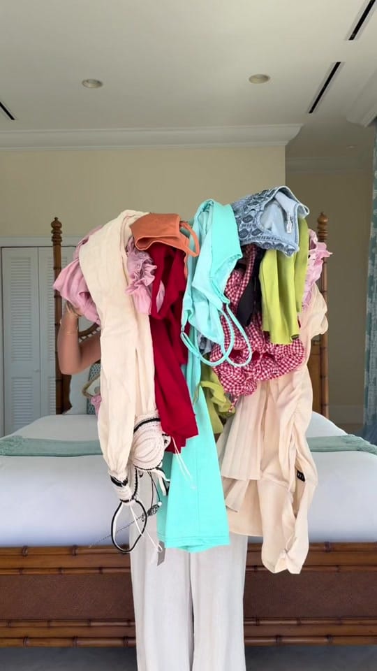Post 10 by emmaburnze on TikTok (video)