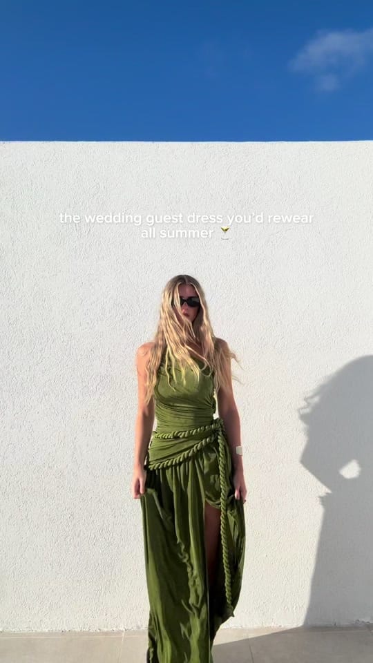 Post 5 by emmaburnze on TikTok (video)