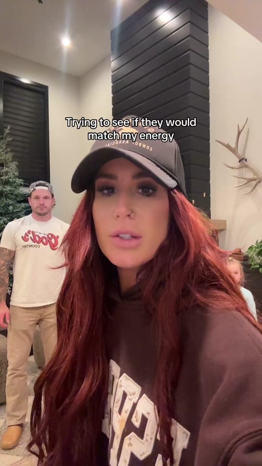 Post 8 by Chelsea DeBoer on TikTok (video)