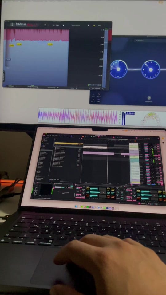 Post 5 by Fynn on TikTok (video)