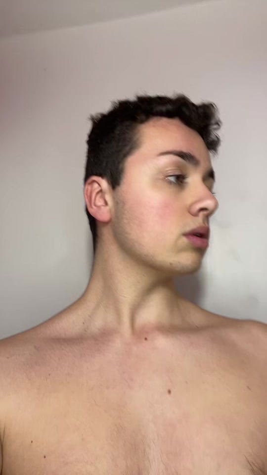 Post 8 by It’s Gregouu on TikTok (video)