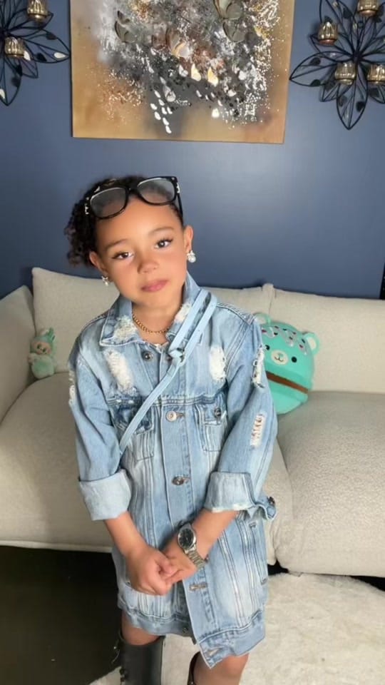 Post 5 by Beautiful | Mini Influencer 🎀 on TikTok (video)
