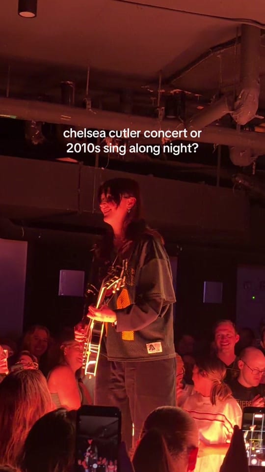 Post 8 by carosplaylists on TikTok (video)
