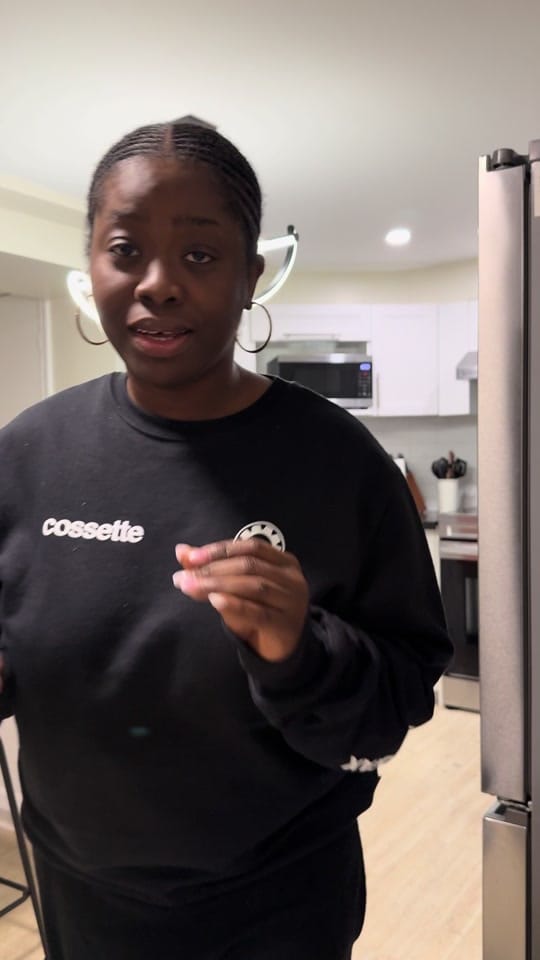 Post 2 by Gbemisola Olamide on TikTok (video)