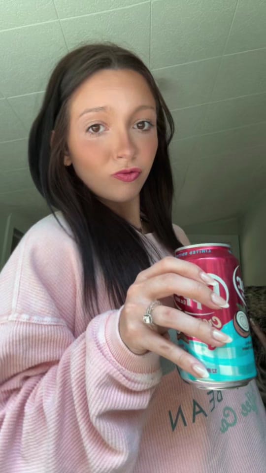 Post 3 by C H E L S E A <3 on TikTok (video)