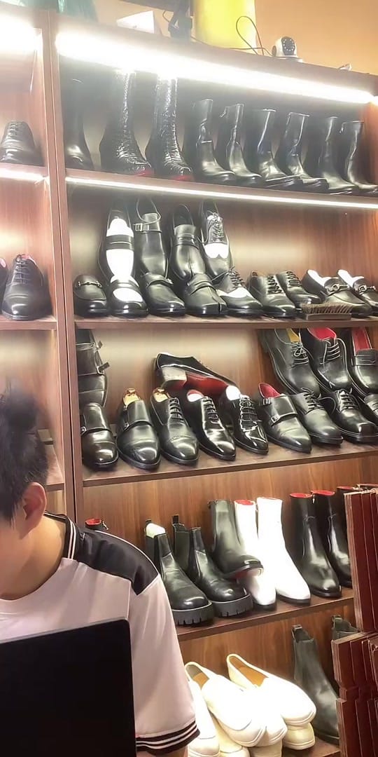 Post 10 by Leman Shoes on TikTok (video)