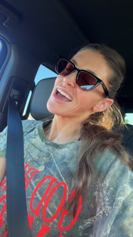 Post 6 by Chelsea Waterwall on TikTok (video)
