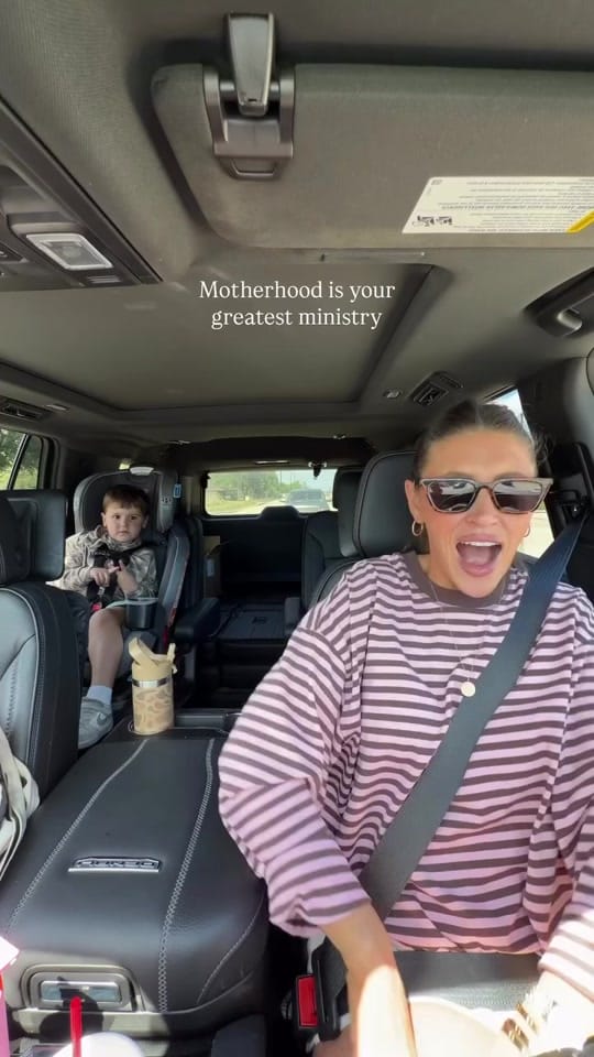 Post 9 by Chelsea Waterwall on TikTok (video)